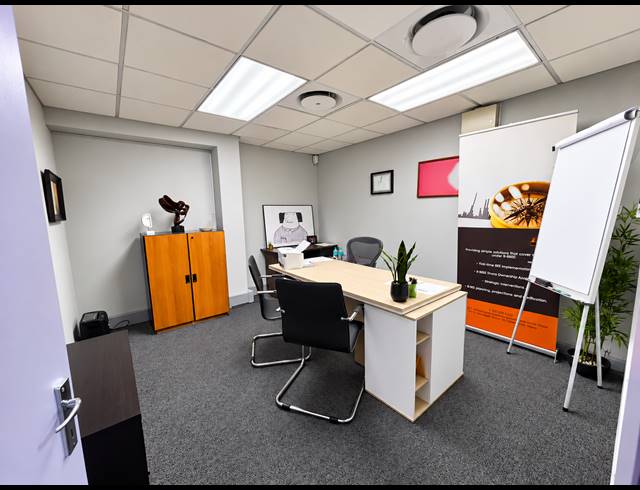 331M² OFFICE TO LET IN TYGER VALLEY